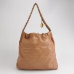 Chanel 22 Bag Logo — фото 5