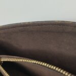 Louis Vuitton Pochette Metis East West — фото 11