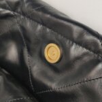 Chanel 22 Bag Logo — фото 11