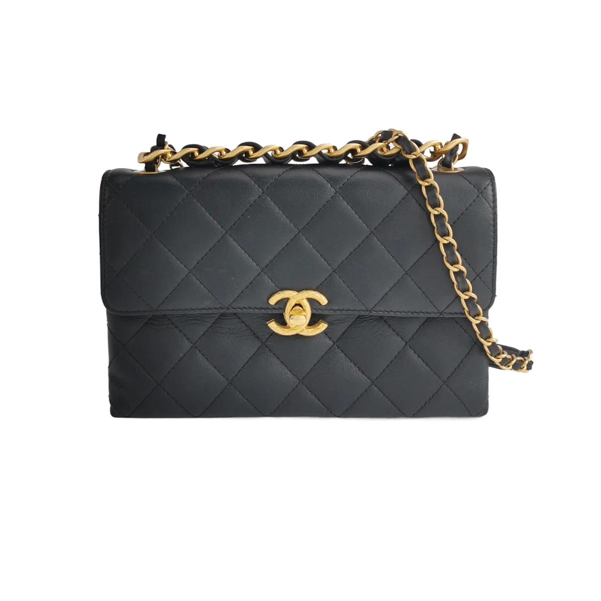 Chanel Flap Bag — продано