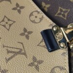 Louis Vuitton Pochette Metis Reverse S-lock — фото 15