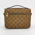 Louis Vuitton Pochette Metis Reverse S-lock — фото 5