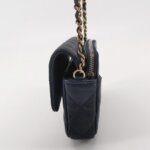 Chanel Flap Bag C logo — фото 3