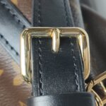 Louis Vuitton Canoe Monogram — фото 13