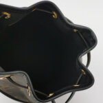 Louis Vuitton Canoe Monogram — фото 7