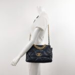 Chanel 19 Bag C — фото 2