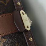 Louis Vuitton Papillon Trunk S-lock — фото 12