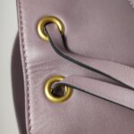 Valentino Garavani Lambskin Logo Crossbody — фото 13