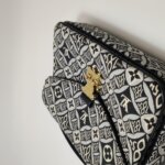 Louis Vuitton Pochette Metis 1854 S-lock — фото 21