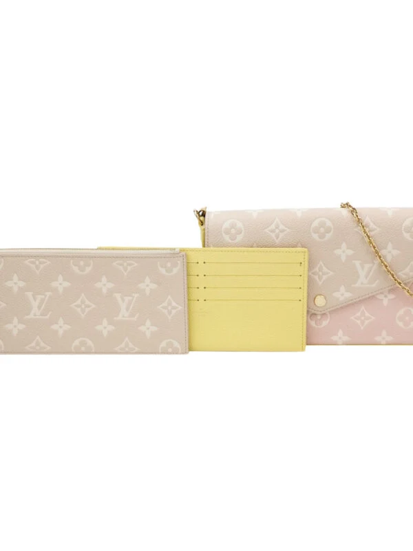 Louis Vuitton Pochette Félicie — продано