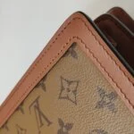 Louis Vuitton Dauphine Monogram LV (Луи Виттон) — фото 18