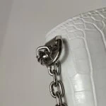 Louis Vuitton Twist LV (Луи Виттон) — фото 13