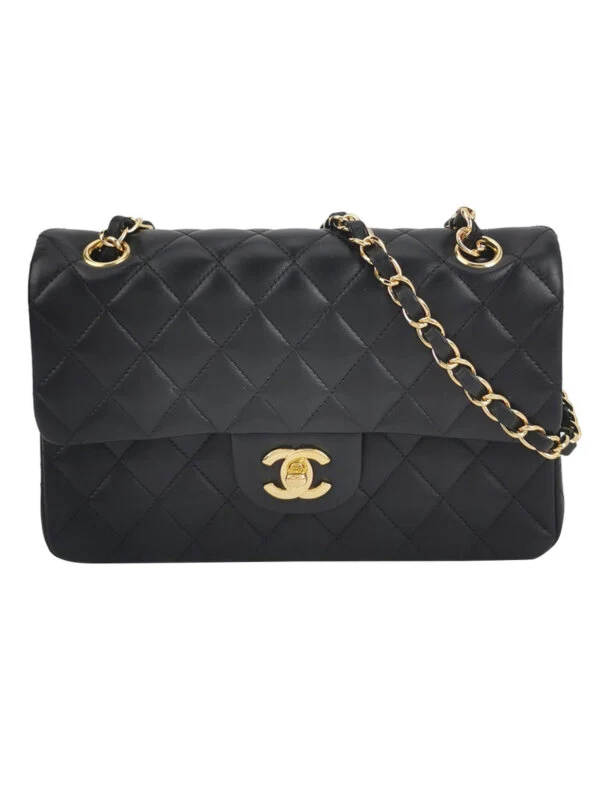 Chanel Classic Flap — продано