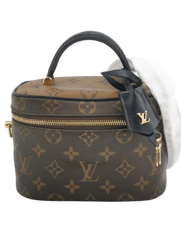 Louis Vuitton Vanity Monogram — продано