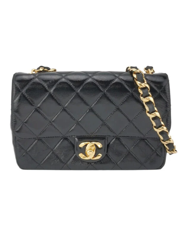 Chanel Flap Bag — продано