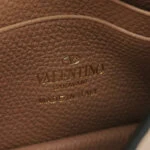 Valentino Garavani V Logo (Валентино) — фото 8