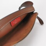 Valentino Garavani Logo Belt Bag — фото 7