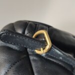 Chanel 19 Bag — фото 17