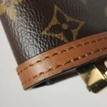 Louis Vuitton Dauphine Monogram LV (Луи Виттон) — фото 20
