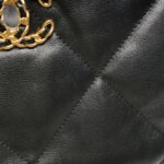 Chanel 19 Bag — фото 21