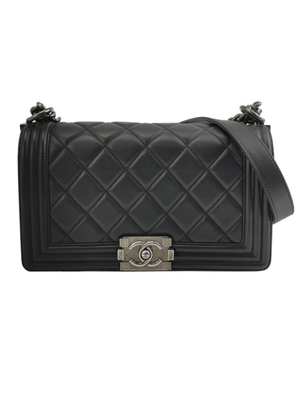 Chanel Leboy