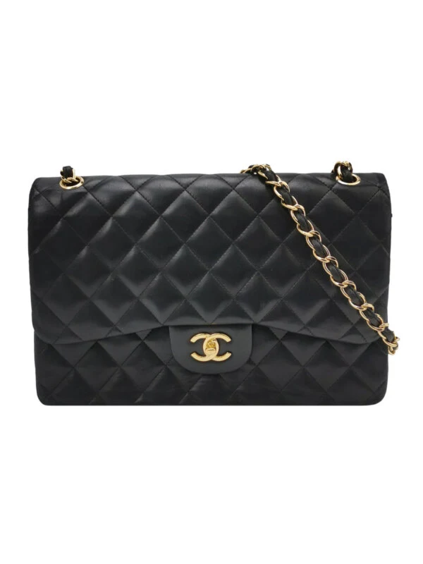 Chanel Classic Flap — продано