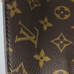 Louis Vuitton Pochette Metis East West — фото 10