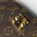 Louis Vuitton Pochette Metis East West — фото 11