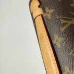 Louis Vuitton Pochette Metis East West (Луи Виттон) — фото 21