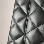 Chanel Classic Flap — фото 22