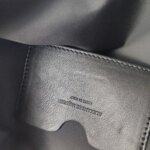 Alexander McQueen Printed Nylon Logo Clutch — фото 10