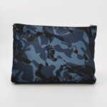 Alexander McQueen Printed Nylon Logo Clutch — фото 4