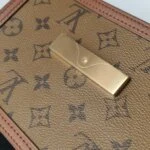 Louis Vuitton Dauphine Monogram LV (Луи Виттон) — фото 14