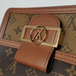 Louis Vuitton Dauphine Monogram LV — фото 15