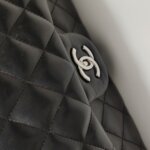 Chanel Classic Flap — фото 16