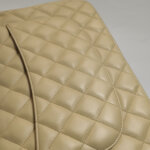 Chanel Classic Flap — фото 16