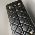Chanel 2.55 Bag — фото 17
