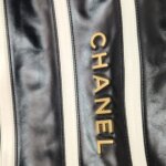 Chanel 22 Bag Logo — фото 15