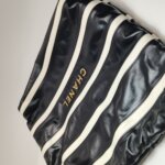 Chanel 22 Bag Logo — фото 18