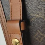 Louis Vuitton Dauphine Monogram LV (Луи Виттон) — фото 11