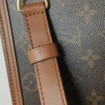 Louis Vuitton Dauphine Monogram LV (Луи Виттон) — фото 27