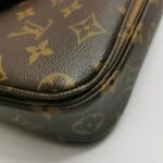 Louis Vuitton Pochette Metis S-lock (Луи Виттон) — фото 15