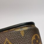 Louis Vuitton Pochette Metis S-lock — фото 17