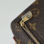 Louis Vuitton Pochette Metis East West — фото 14