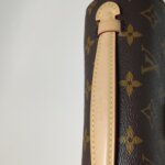 Louis Vuitton Pochette Metis East West — фото 16