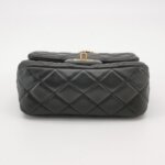 Chanel Classic Flap — фото 6