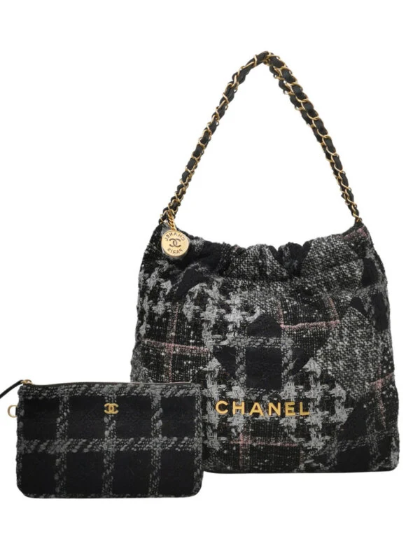 Chanel 22 Bag Logo