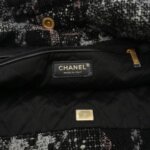 Chanel 22 Bag Logo — фото 8