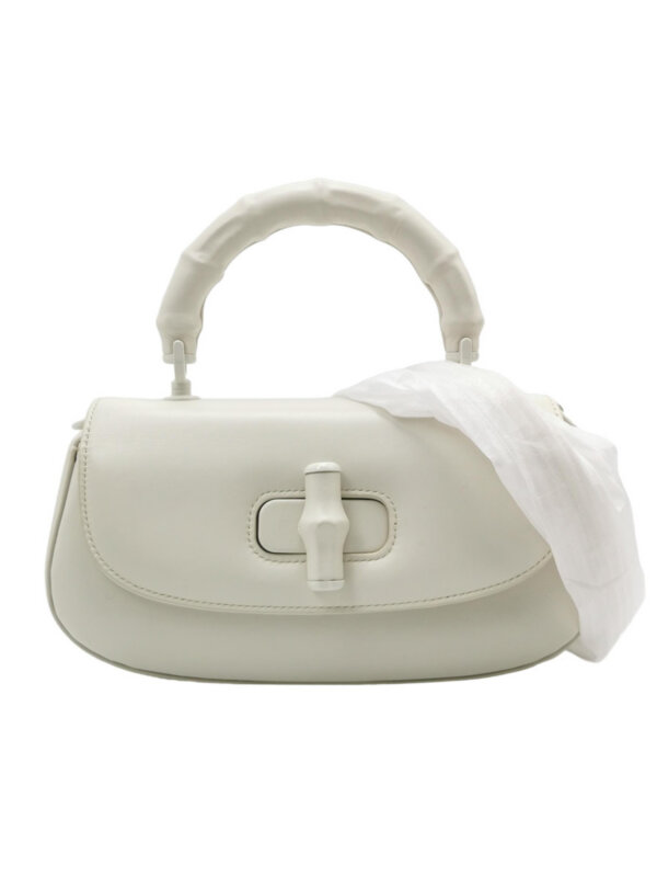Винтажная сумка Gucci Bamboo Diva