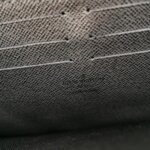 Louis Vuitton Pochette Voyage Monogram (Луи Виттон) — фото 7